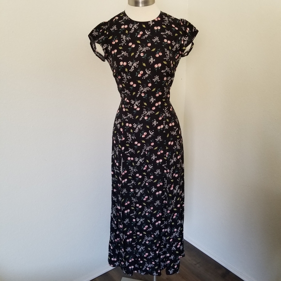 Reformation Dresses & Skirts - Reformation Gavin Dress in Sasha